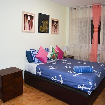 Aparment Legazpi Apartment Madrid Bagian luar foto