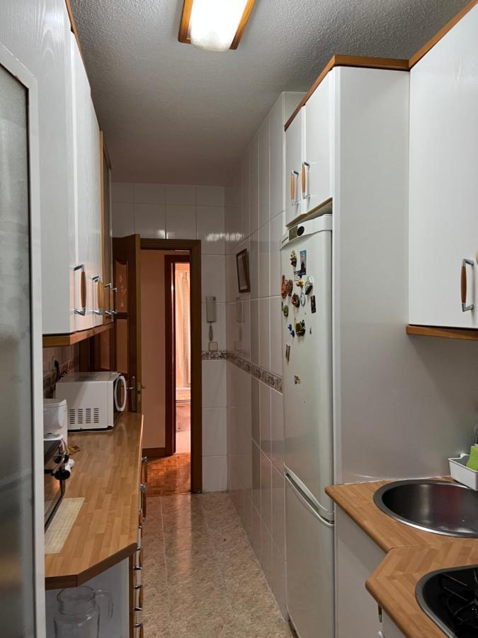 Aparment Legazpi Apartment Madrid Bagian luar foto