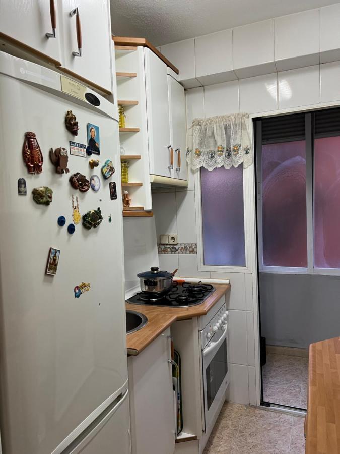 Aparment Legazpi Apartment Madrid Bagian luar foto